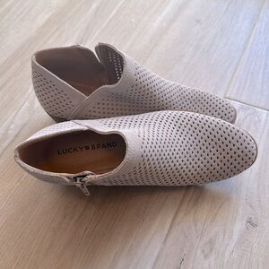 LUCKY BRAND BOOTIES size 6.5 - very gently worn